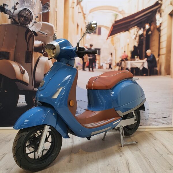 Azur blue / Mahagoni brown