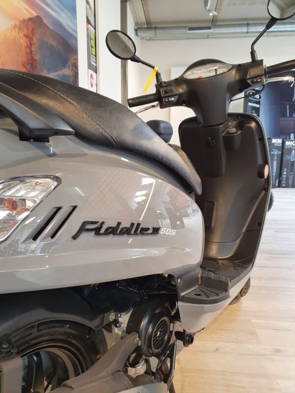 Fiddle 2 - 25km/u porsche grey