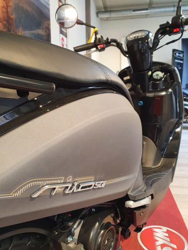 SYM Mio 50 black 45km/u