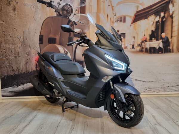 Sym JoyMax Z+ 300cc matt black